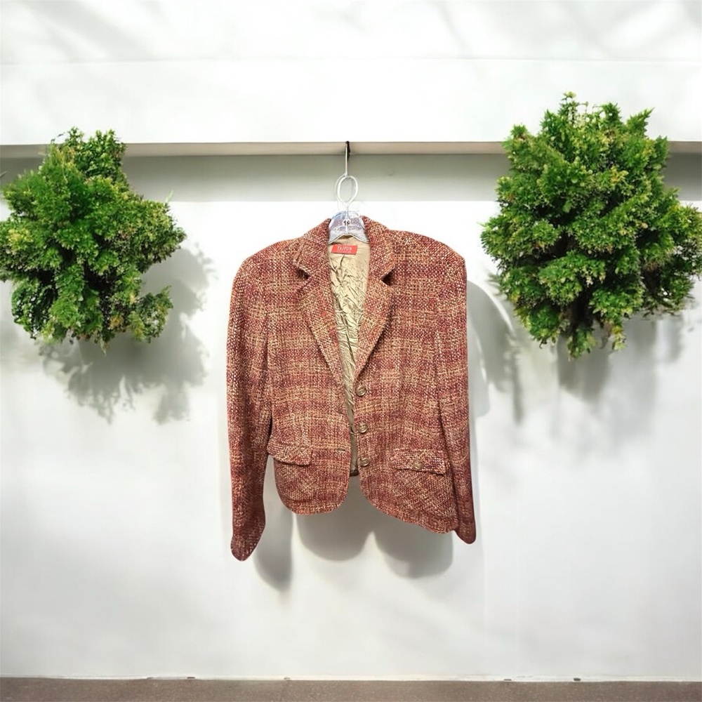 Multicolor Tweed Fabric with Button - Picture 7 of 10